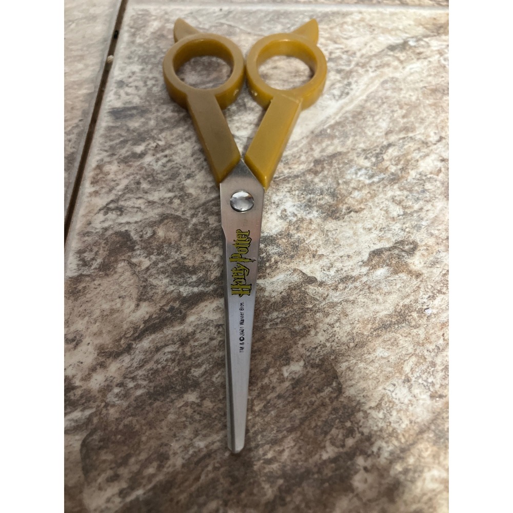 Vintage 2001 Harry Potter Warner Bros Yellow Handle Craft Scissors Stainless 6"